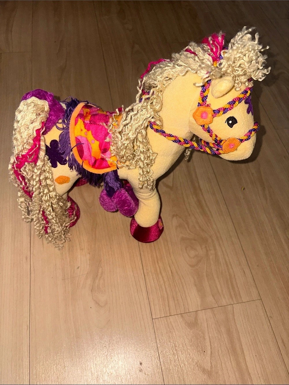 Manhattan Toy Groovy Girls Calypso Callie Horse Plush Horse Stuffed Animal